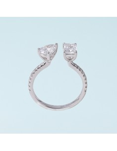 Pear-Radiant Tot et moi Ring (with pave)